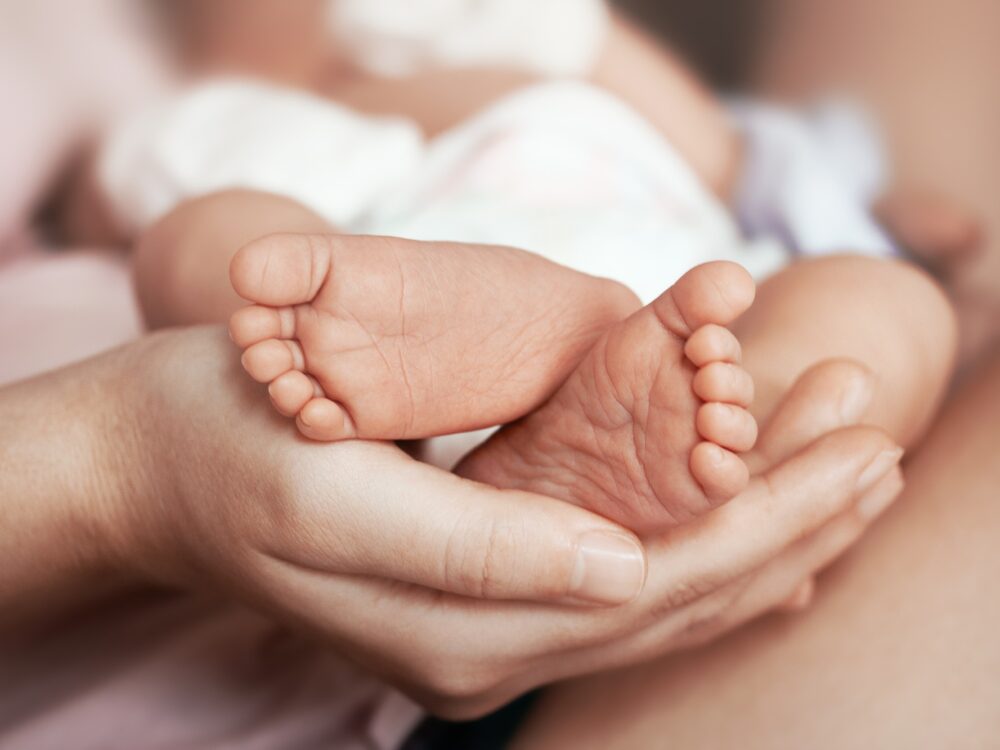 Feet of newborn baby